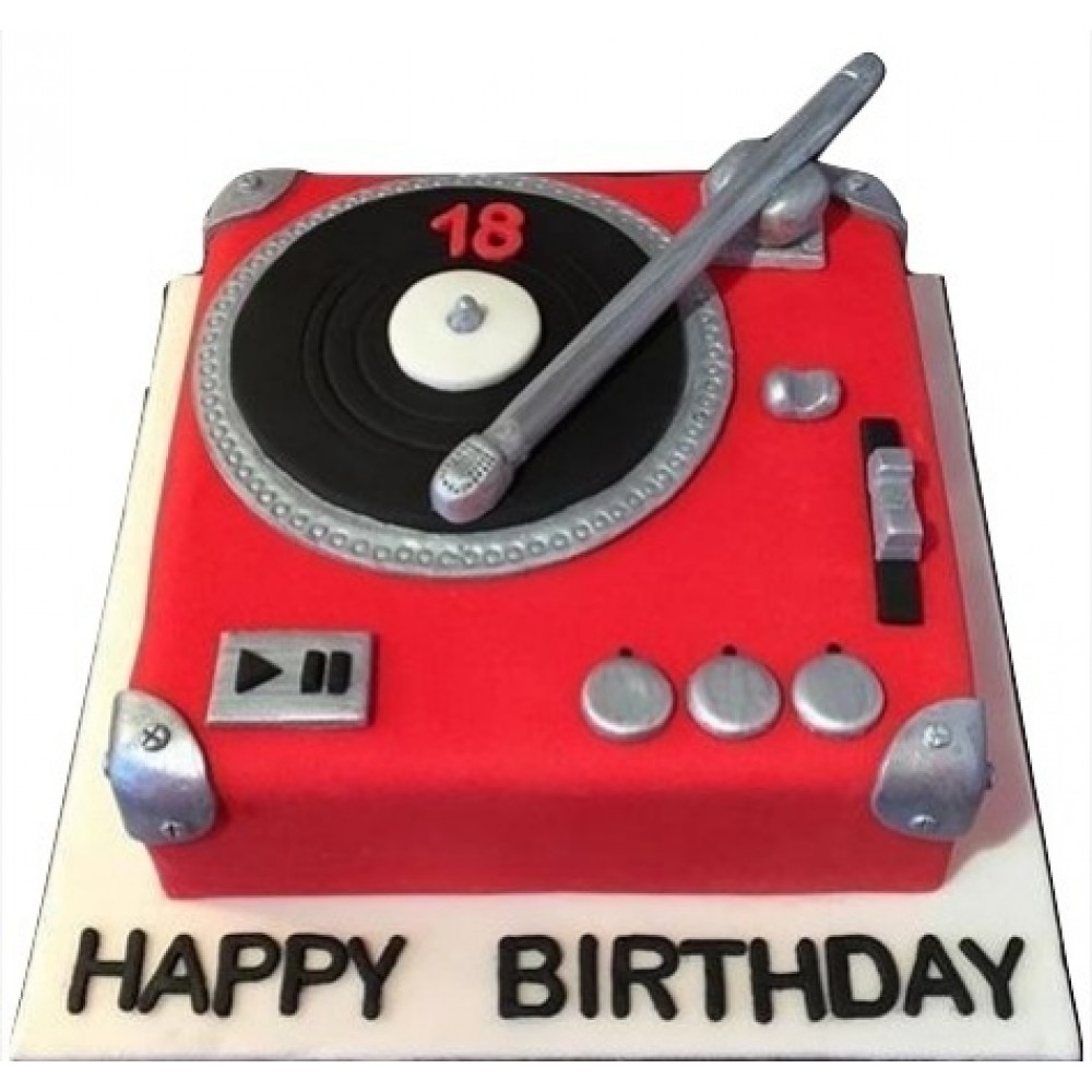 Τούρτα Ντι-τζει 1  / Τιμή κιλού 18,50 €